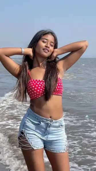 Sneha Bakli WhatsApp Group Icon - Fan Club & Celebrities