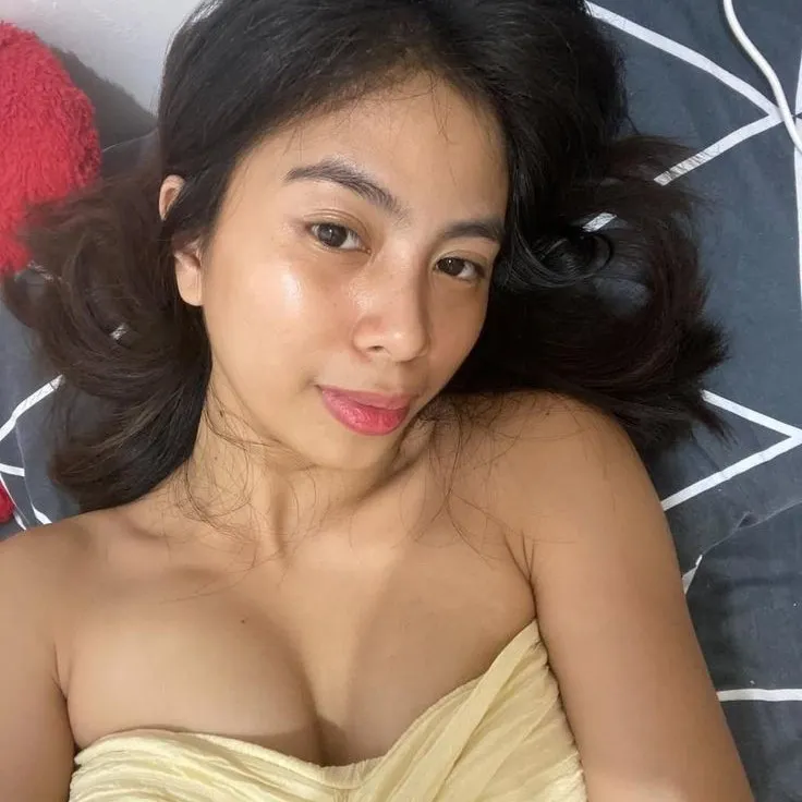 𝑉𝑖𝑖𝑑𝑒𝑒𝑜 𝑐𝑎𝑙𝑙 𝐺𝑖𝑟𝑙 WhatsApp Group Icon - Adult 18+ & Hot