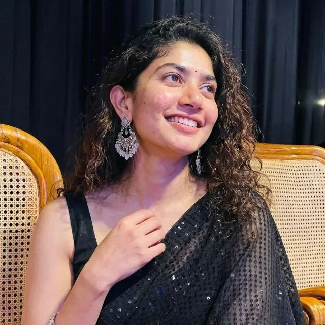 Saipallavi Fan Page WhatsApp Group Icon - Fan Club & Celebrities