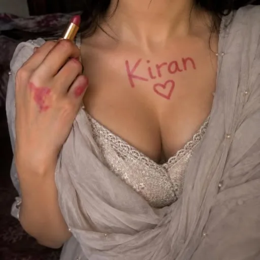 Only girls club WhatsApp Group Icon - Dating & Flirting