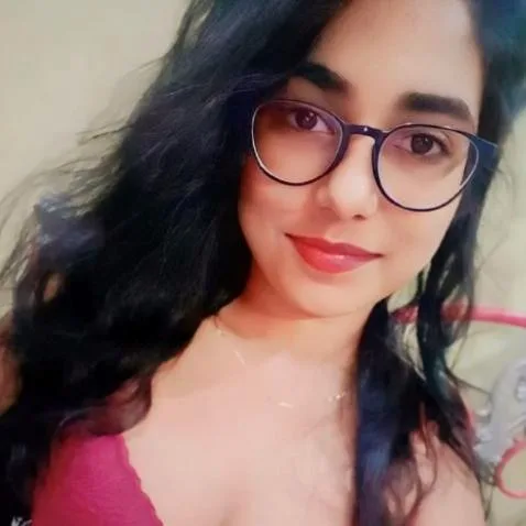 Priya Gupta  WhatsApp Group Icon - Adult 18+ & Hot