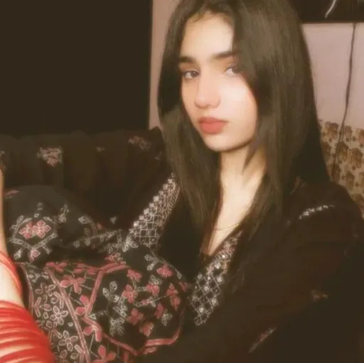 Pakistani mall WhatsApp Group Icon - Adult 18+ & Hot