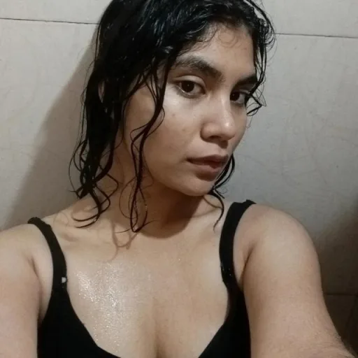 रंडियां  WhatsApp Group Icon - Adult 18+ & Hot
