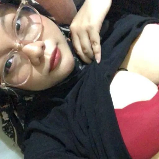 grup berbagi  WhatsApp Group Icon - Adult 18+ & Hot