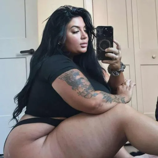 Pakistani leaked videos WhatsApp Group Icon - Adult 18+ & Hot