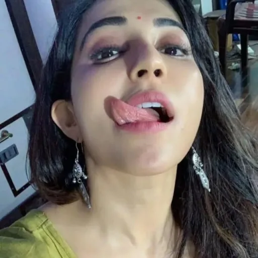 Desi Videos WhatsApp Group Icon - Adult 18+ & Hot