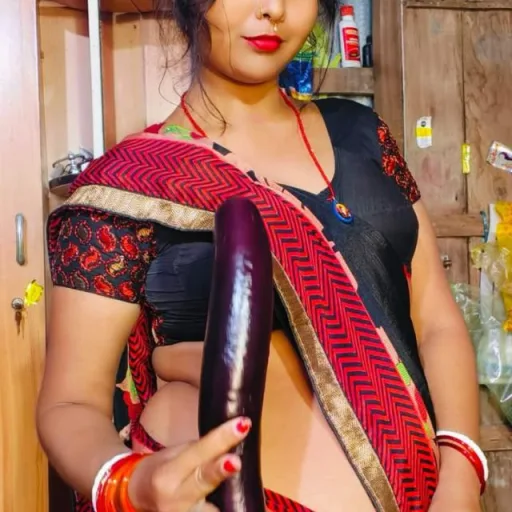 DESHI Lovers WhatsApp Group Icon - Adult 18+ & Hot