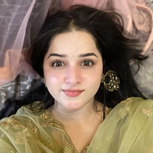 Hot Bhabhi WhatsApp Group Icon - Adult 18+ & Hot