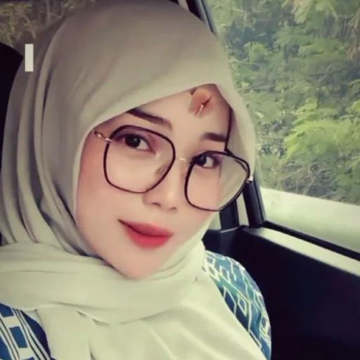 CIKGUNISA VIRAL FULL VIDIO WhatsApp Group Icon - Adult 18+ & Hot