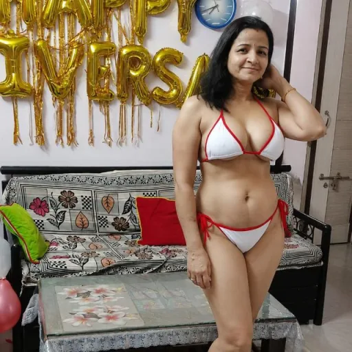 Adult+18 WhatsApp Group Icon - Adult 18+ & Hot