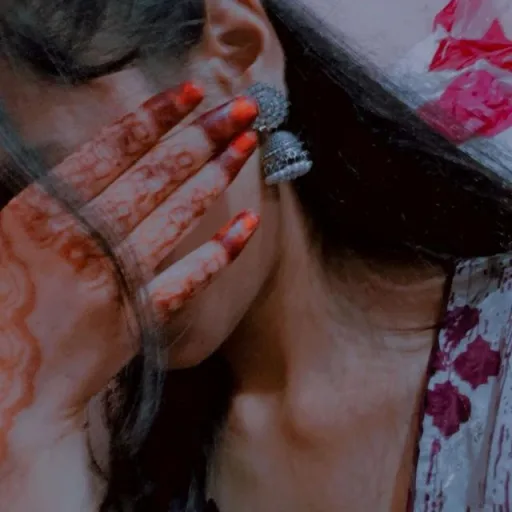 Gupshup WhatsApp Group Icon - Adult 18+ & Hot