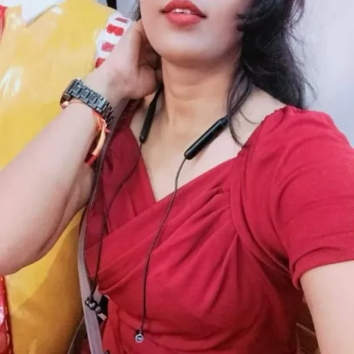 Paid girl 7 WhatsApp Group Icon - Adult 18+ & Hot