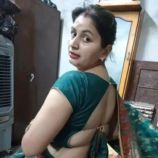 MERA FAMILY SECRET WhatsApp Group Icon - Adult 18+ & Hot