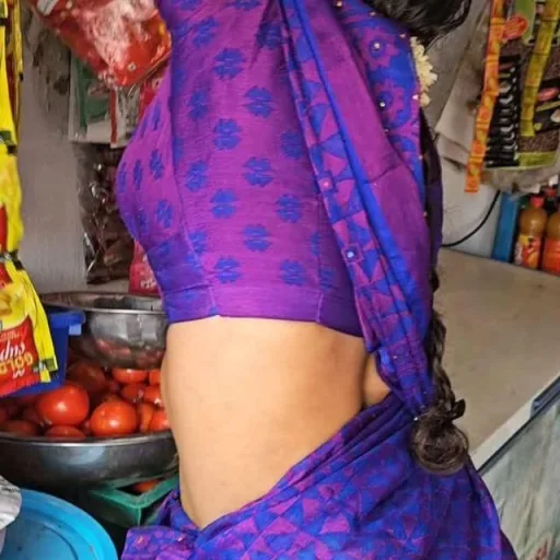 Deshi hot WhatsApp Group Icon - Adult 18+ & Hot